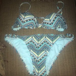 Hobie Bikini Set NWOT